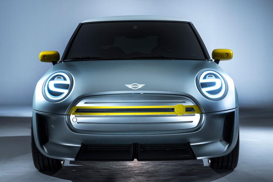  Mini Electric Concept 2017 года  (фото 16 из 47)